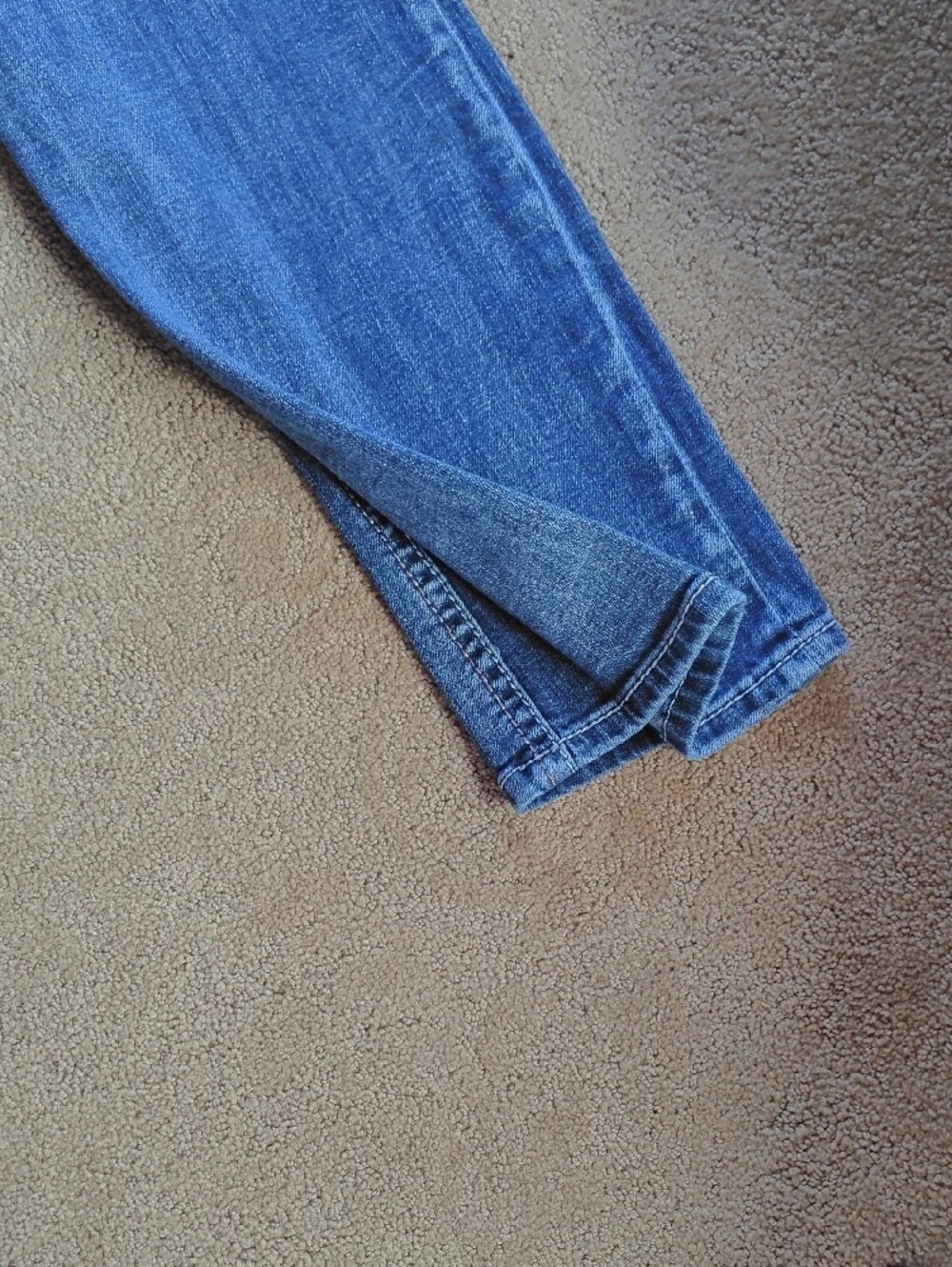 Grace in LA Easy Fit Midrise Jeans-Size 33 - Picture 9 of 10